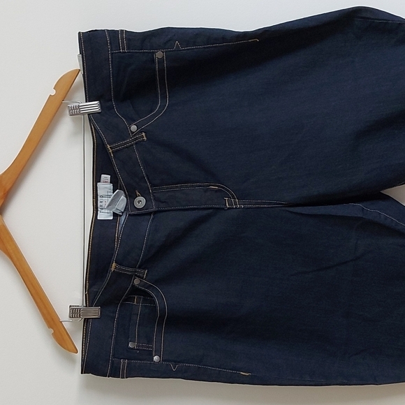 NWT Torrid Skinny Jeans Dark Wash Size 24S - Picture 4 of 11